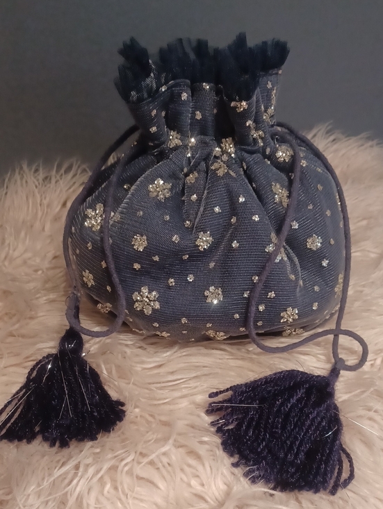 Free People Handbags - Free People Gorgeous Sparkly  Pouch